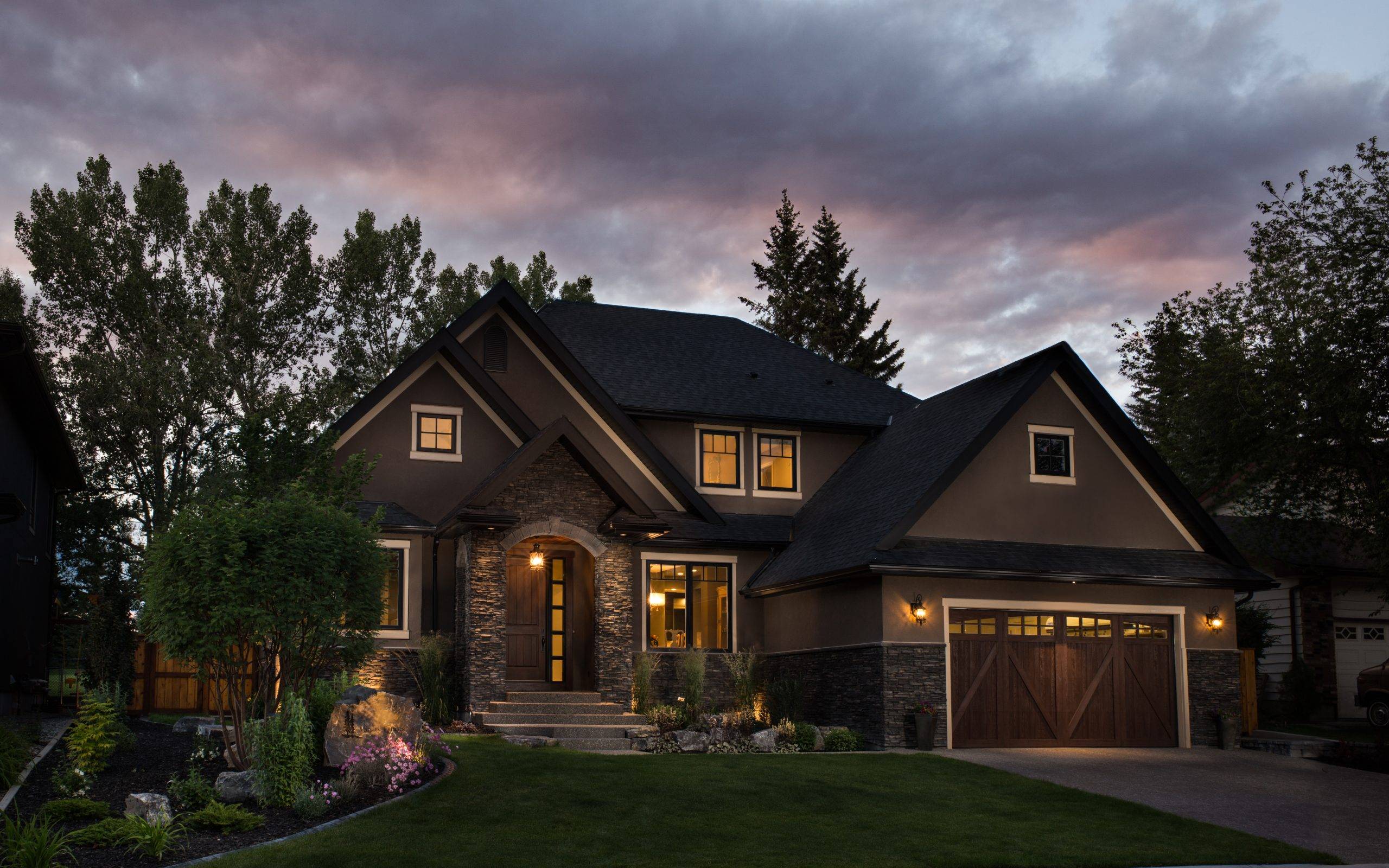 Pinnacle- Gallery 10